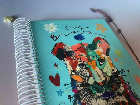 Cuaderno con Líneas – Eres Brava