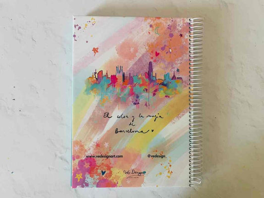 Cuaderno Artesanal A5 Sagrada Familia Barcelona – Hojas con líneas - Anillado a mano