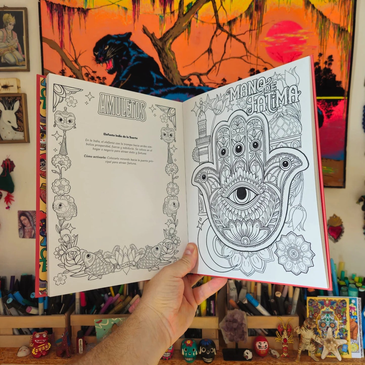 Libro para Colorear Amuletos - El Dios de los Tres