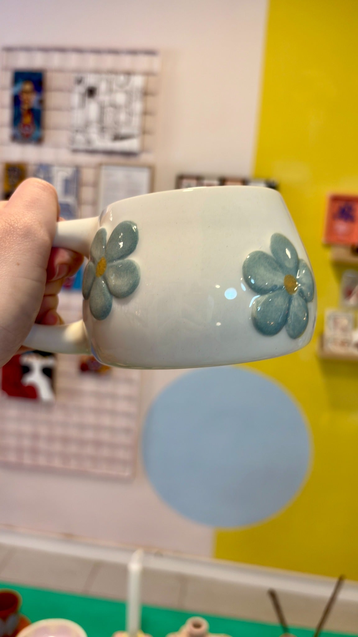 Taza Blomma Verde – Cerámica hecha a mano