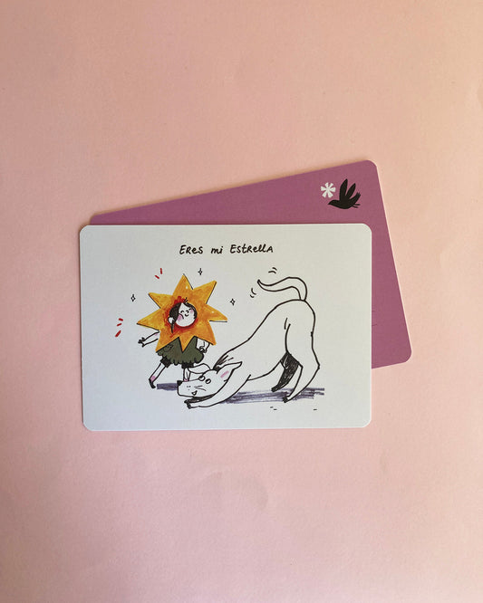 Tarjeta ilustrada impresa en papel de alta calidad. Mensaje tierno y cósmico, ideal para regalar a alguien especial. Obra de artista local con diseño único.