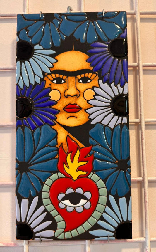 Azulejo Frida Kahlo Grande Azul - Cerámica Artesanal Cuerda Seca