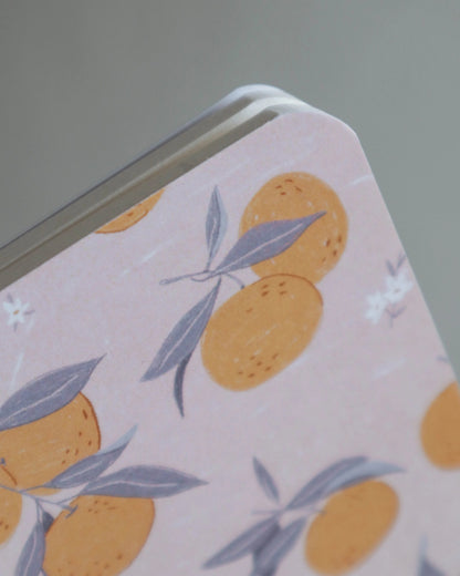 Libreta A6 Mandarinas – Artesanal Engrapada