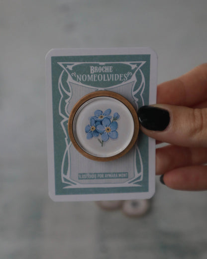Broche Nomeolvides – Madera y Cristal