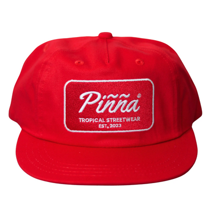 Gorra Roja Piñña – Logo en Blanco