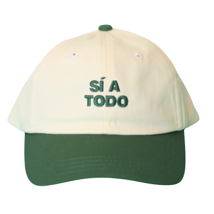 Gorra “Sí a Todo” – Beige y Verde Piñña