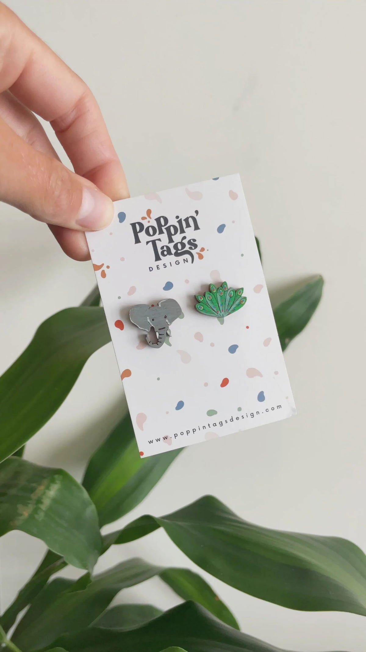 Pendientes: Elefante y Pavo Real