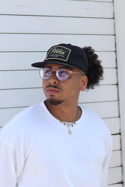 Gorra Negra con Parche – Algodón 100% Talla Única