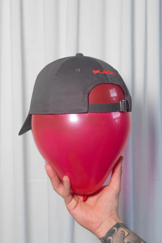 Gorra Gris "Rata" - 100% Algodón con Bordado Doble
