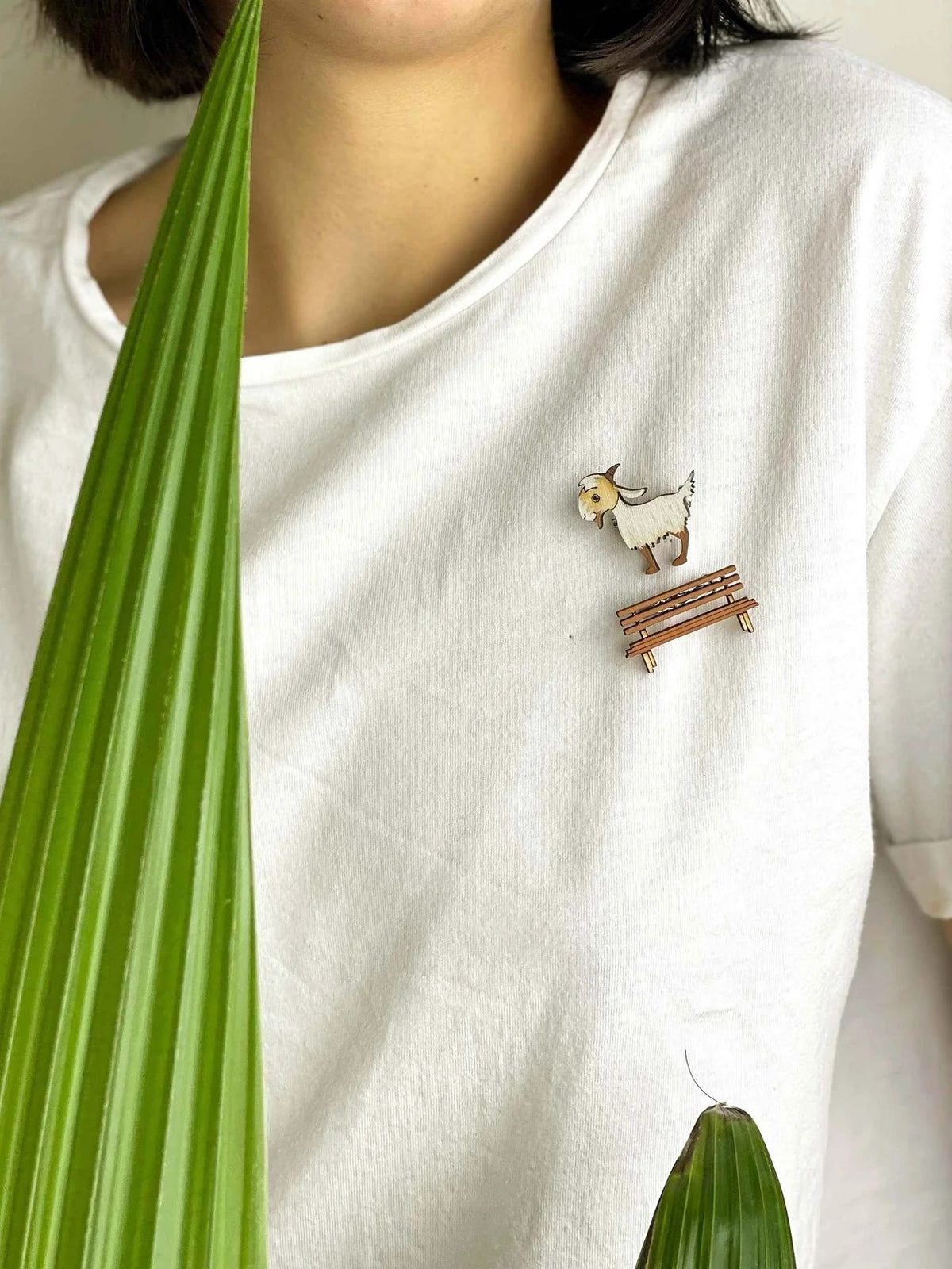 Broches: Capra & Panca