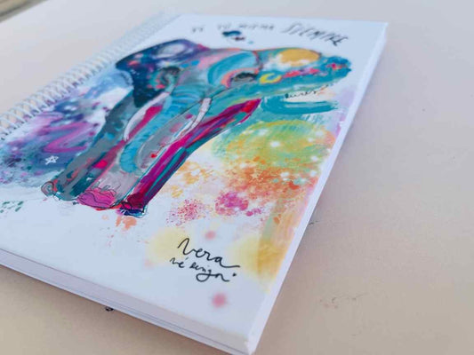 Cuaderno con Hojas en Blanco – Elefante, Sé Tú Misma Siempre
