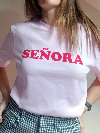 Camiseta Señora – Estampado en Rojo | Poc a Poc
