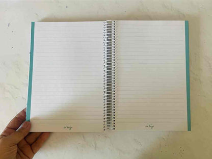Cuaderno Artesanal A5 Sagrada Familia Barcelona – Hojas con líneas - Anillado a mano