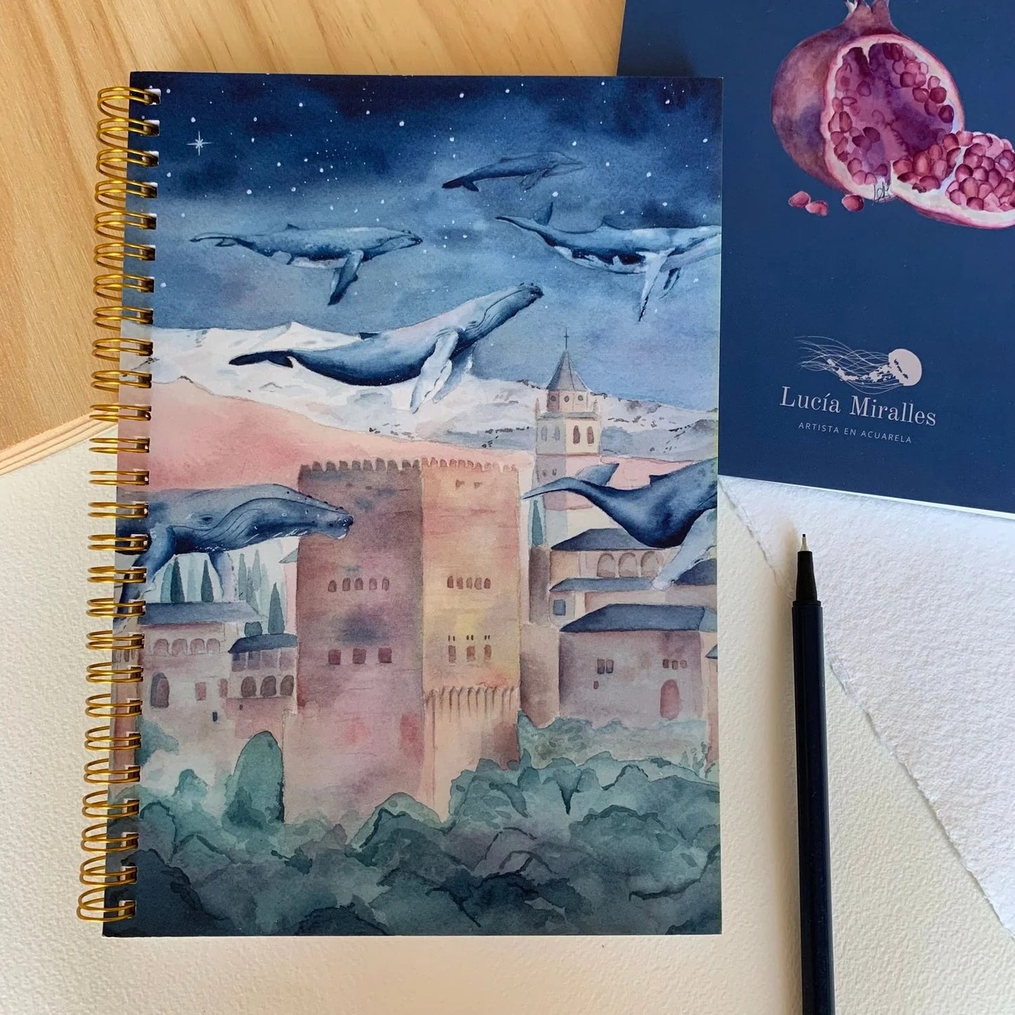 Cuaderno Anillado – Ballenas Volando sobre la Alhambra
