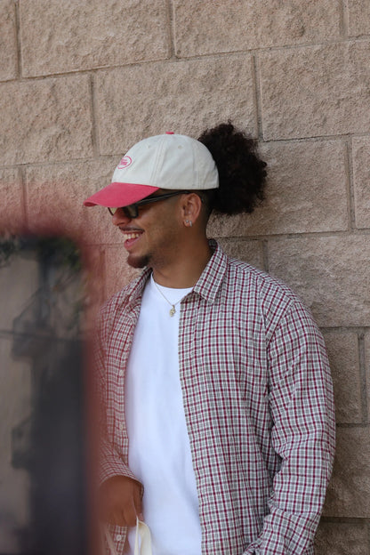 Gorra Dad Hat Rosa y Blanca – Algodón 100% Letras Bordadas