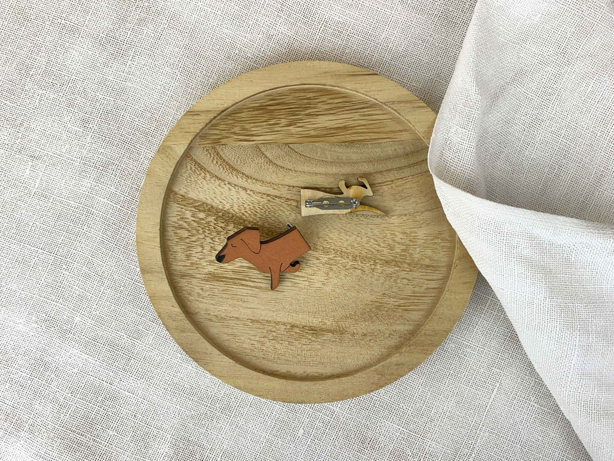 Broches: Perro Salchicha