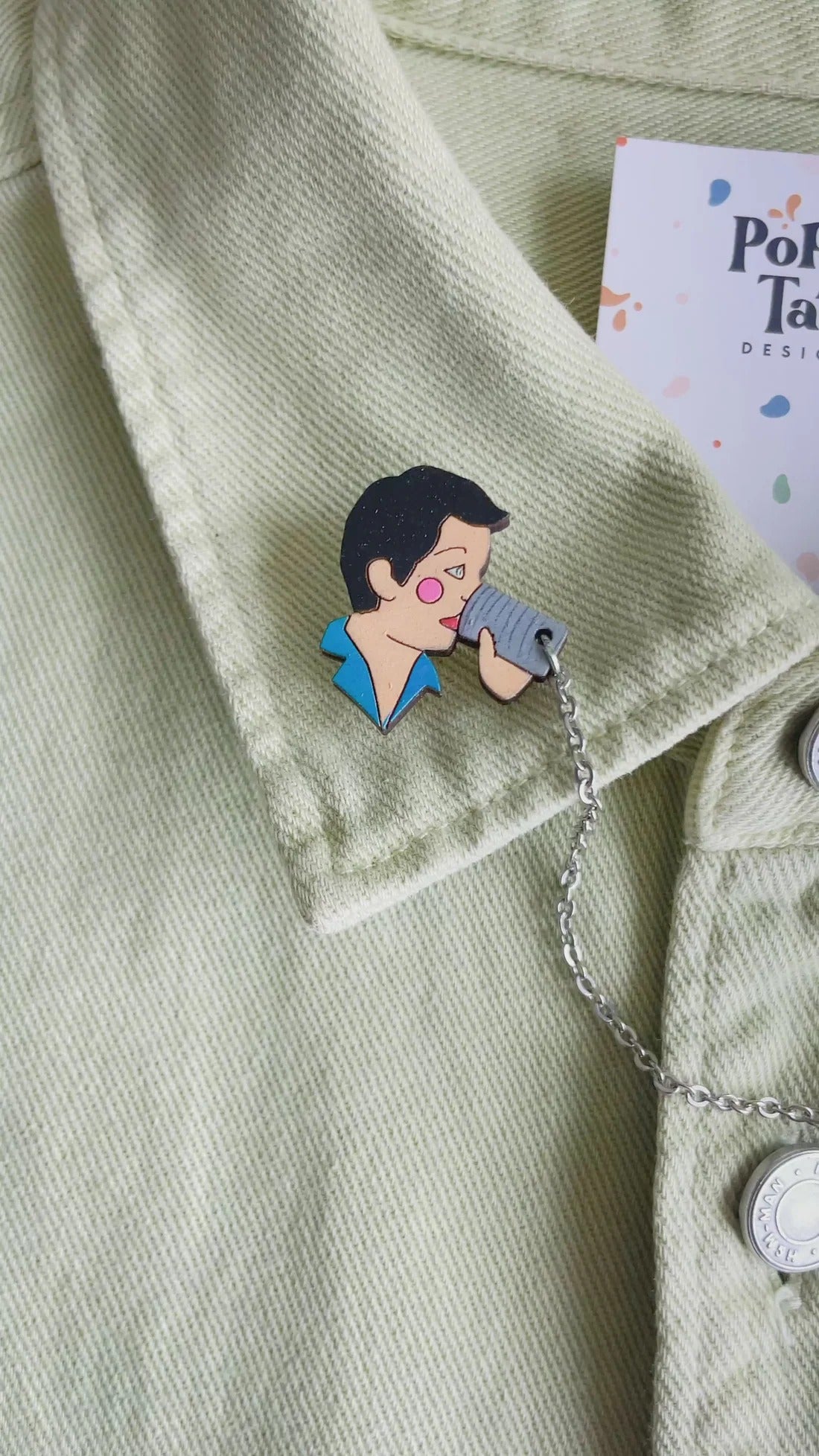 Pins de Cuello: Teléfono de Latas