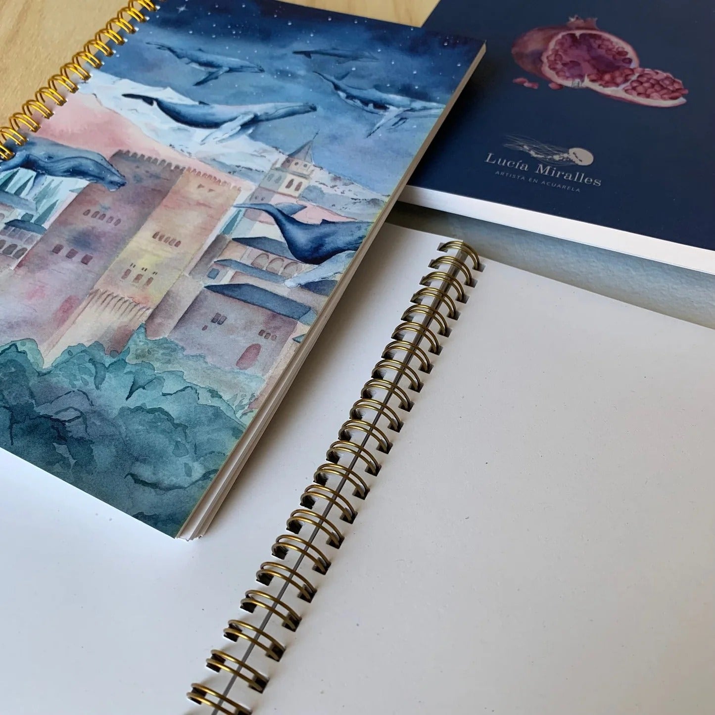 Cuaderno Anillado – Ballenas Volando sobre la Alhambra