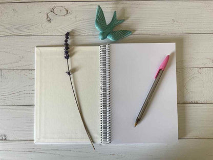 Cuaderno con hojas en blanco – Elefante, sé tú misma siempre